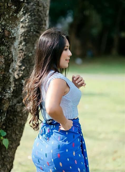 htunye ကပ်ကိုး|ရေးသားသူ .